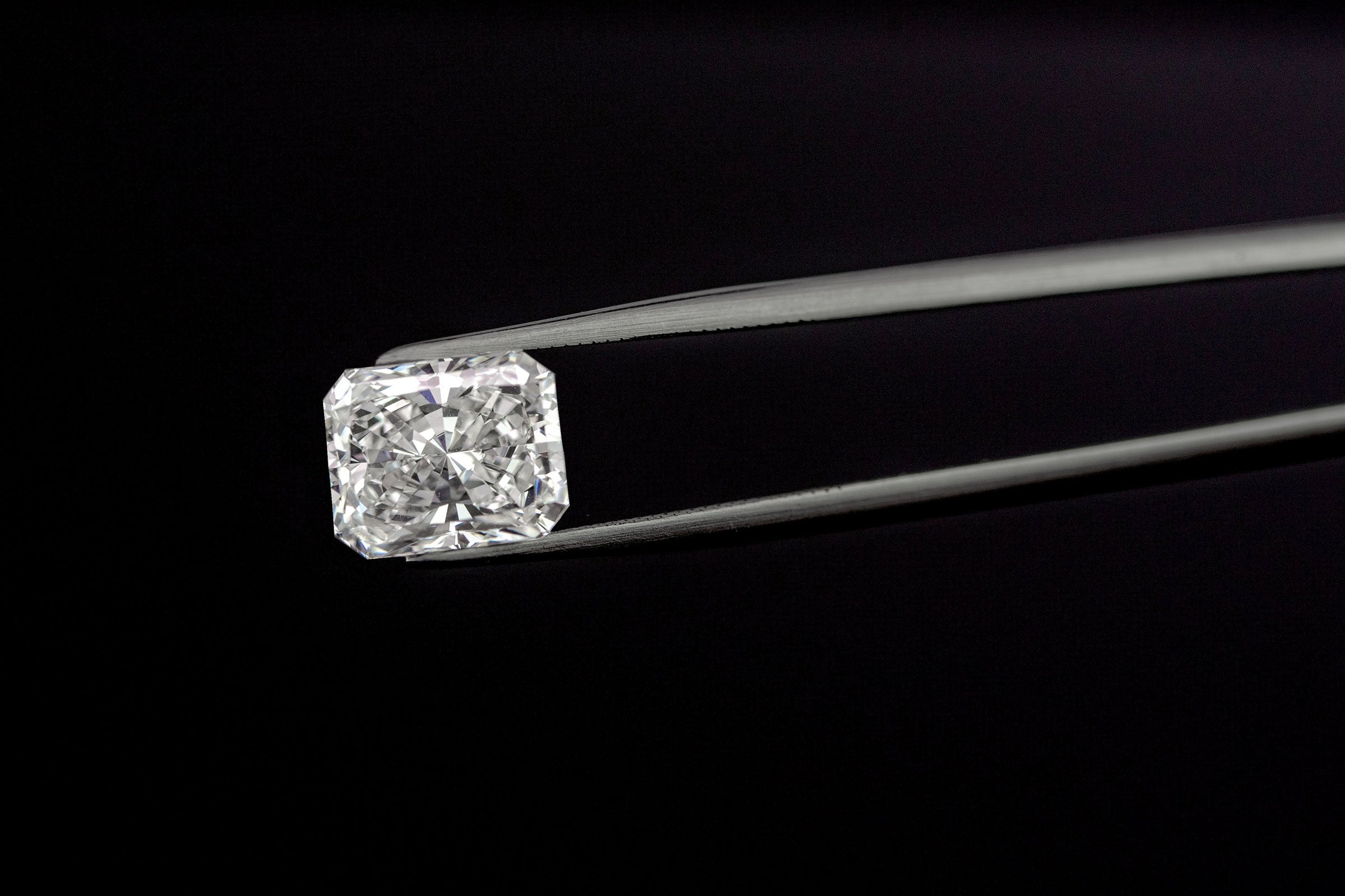 Lab-Grown Radiant Diamond