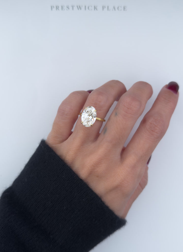 Oval 4.5ct Lab-Grown Diamond- VS1