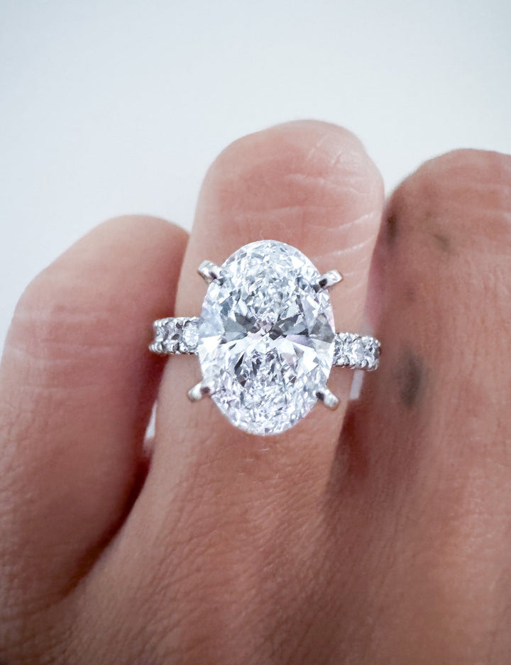Oval 3.0ct Lab-Grown Diamond- VS1