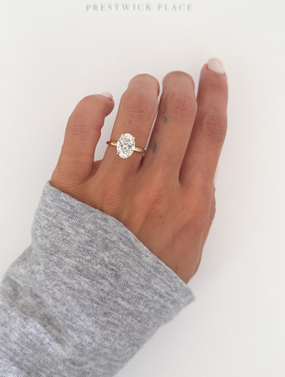 Oval 2.0ct Lab-Grown Diamond- VS1