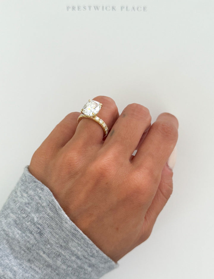 Elongated Cushion 5ct