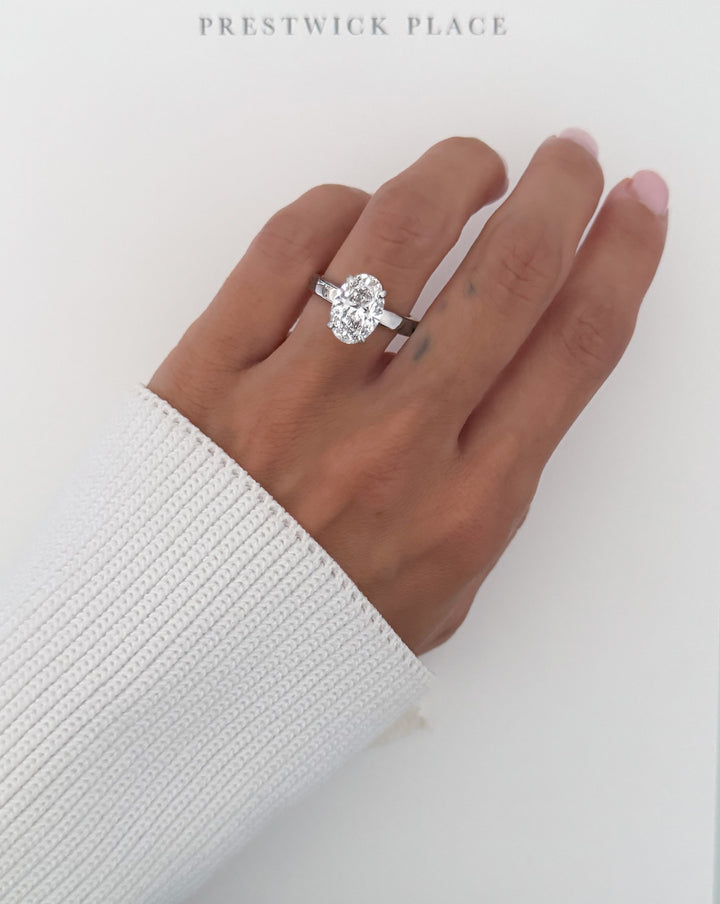 Oval 3.5ct Lab-Grown Diamond- VVS1