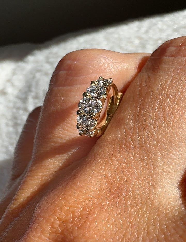 1.05ct Pair | Simple Huggie Lab Diamond