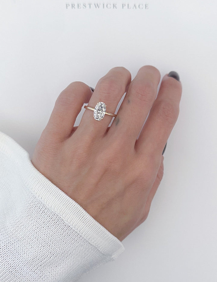 Skinny Oval 2.08ct