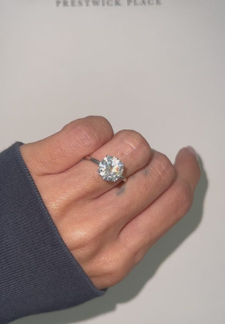 Emerald 3.55ct