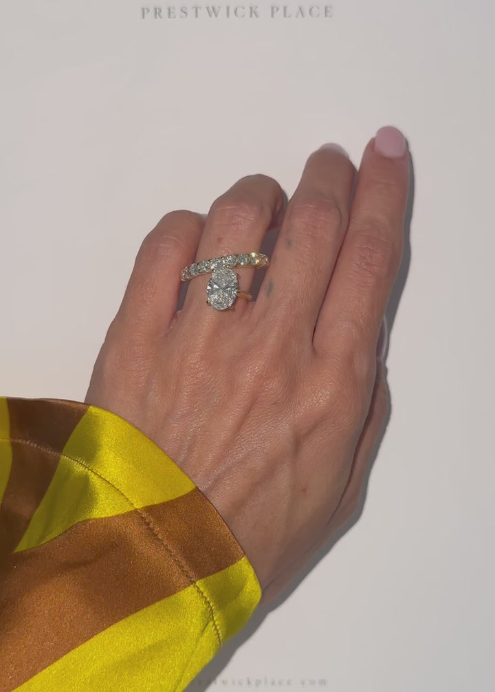 January Twist Ring 3.70ct - Lab-Diamond