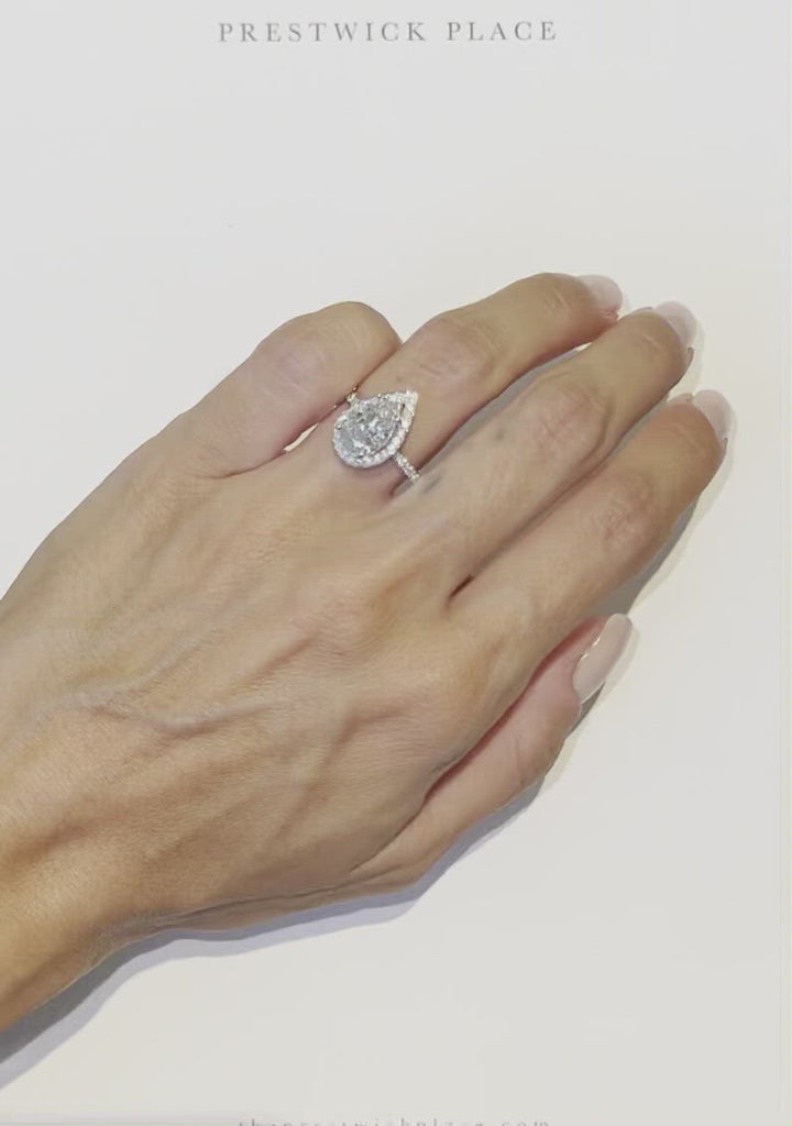 Pear 2.10ct