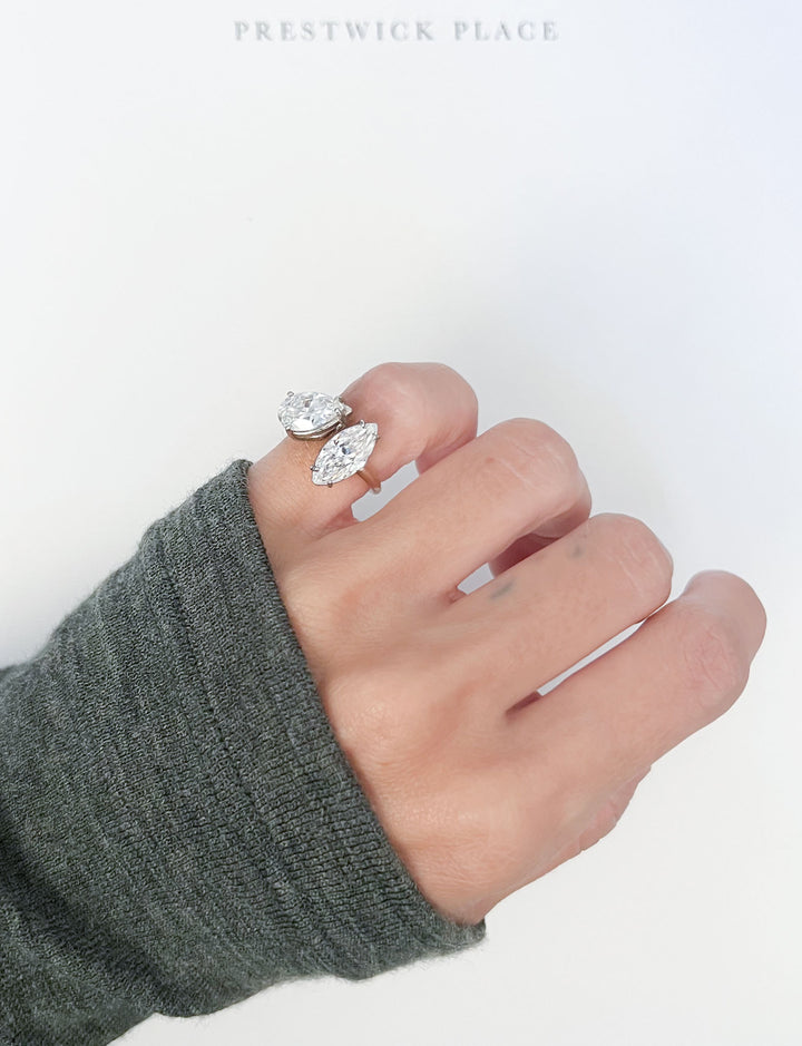 Chloe Two-Stone 3.90ct