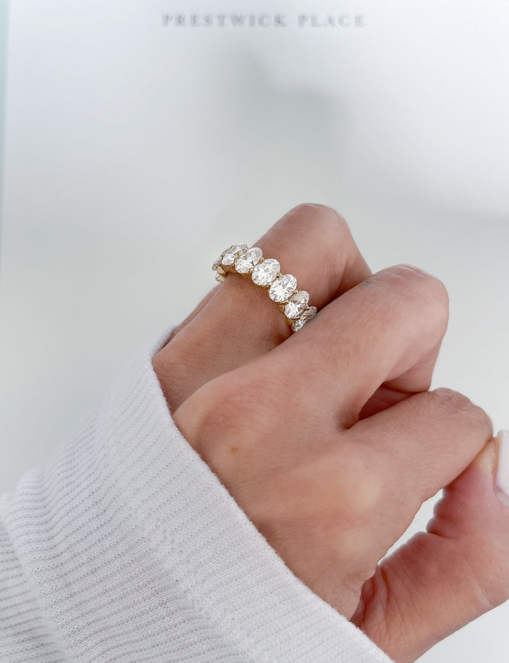 Full Oval Eternity Band 7.50ct - Moissanite