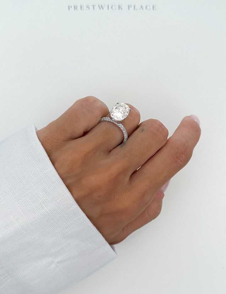 Skinny Oval 5.10ct