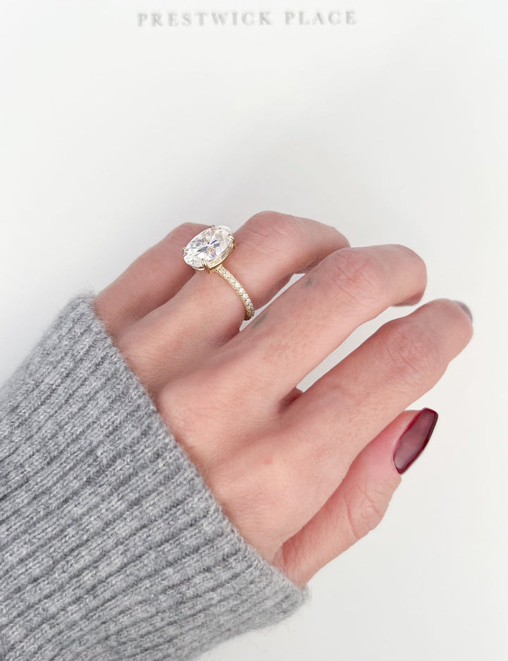 Skinny Oval 4.40ct