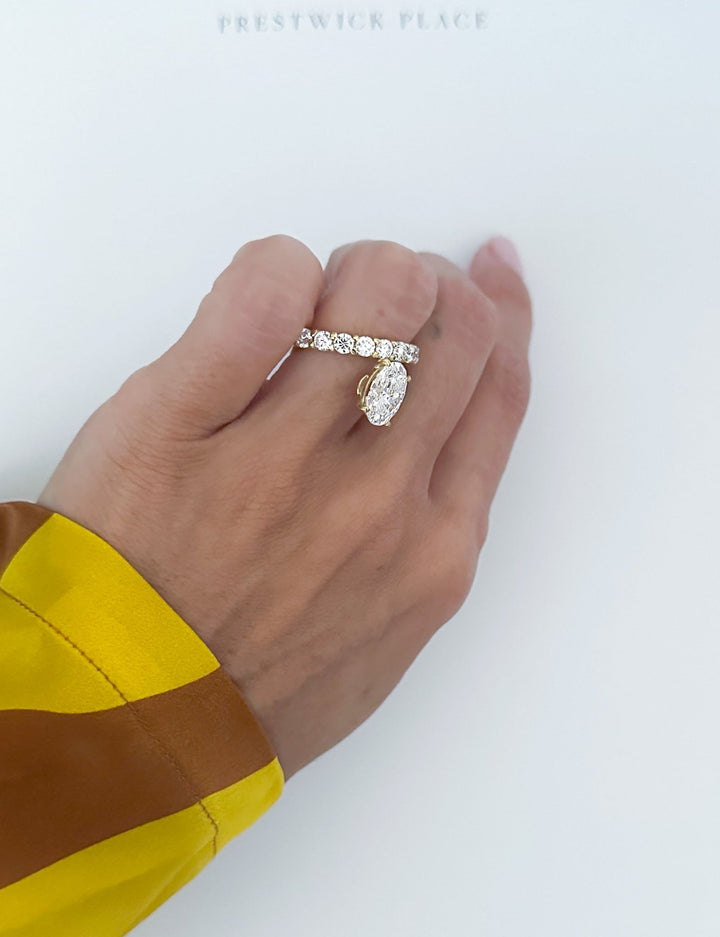 January Twist Ring 3.70ct - Lab-Diamond