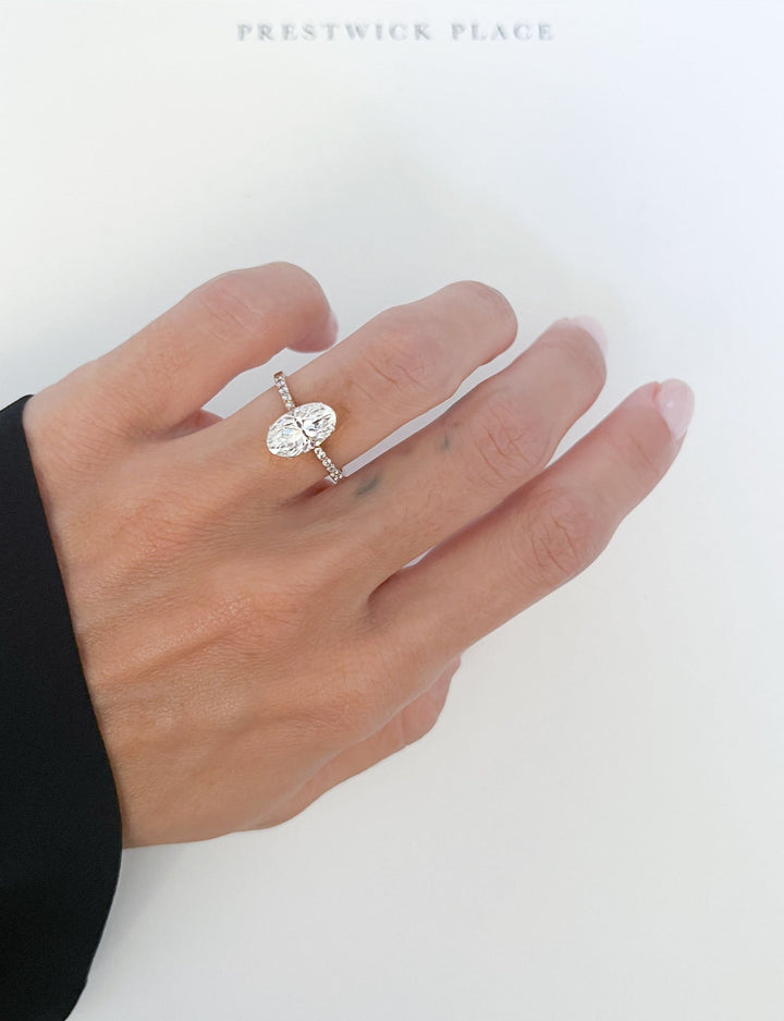 Skinny Oval 2.08ct