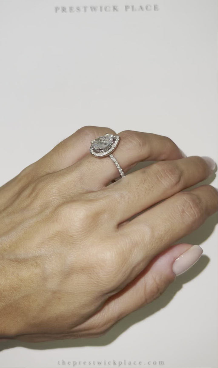 Pear 2.10ct