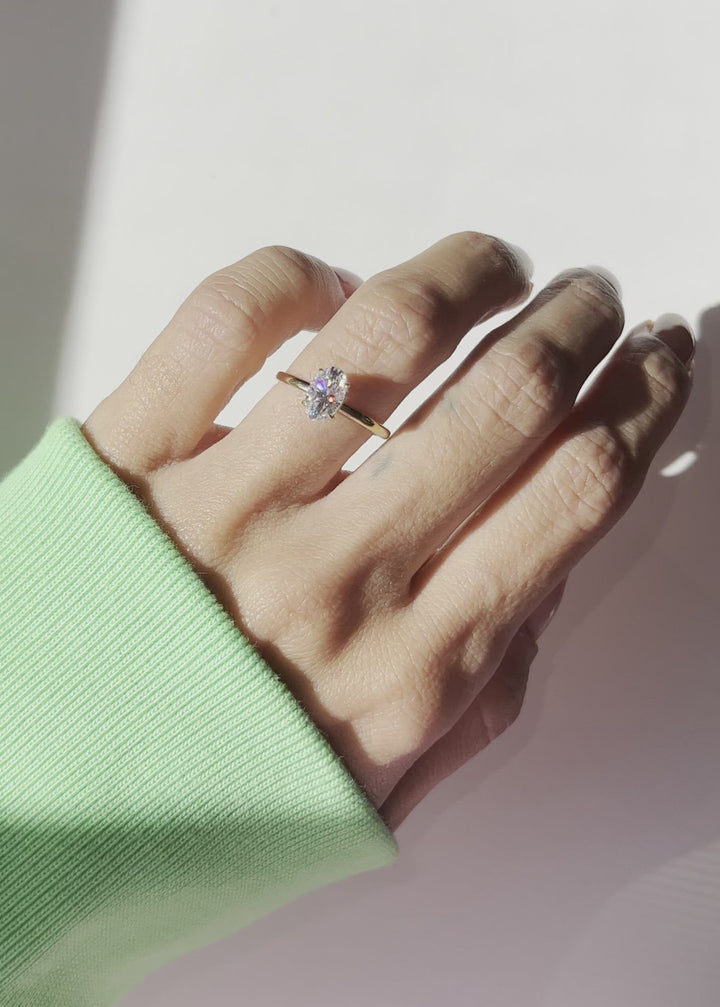 Skinny Oval 1.13ct