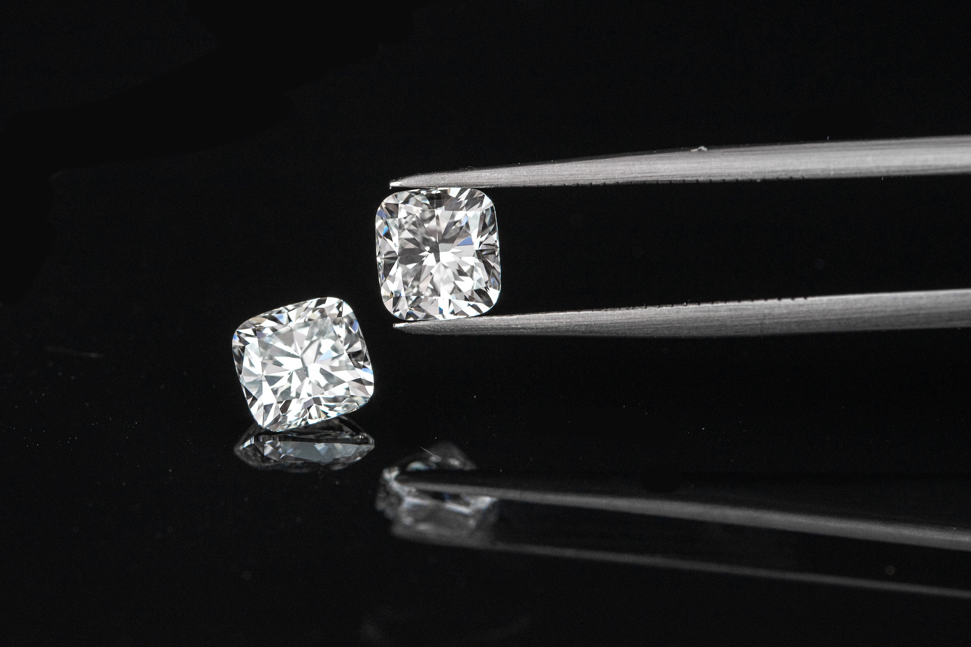 Lab-Grown Cushion Diamond – Prestwick Place