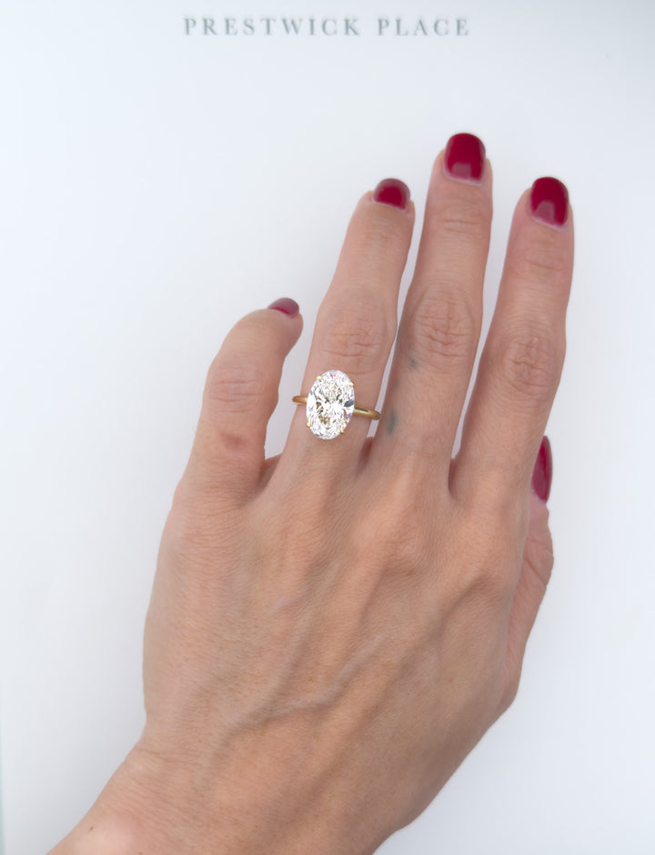 Oval 4.0ct Lab-Grown Diamond- VS1