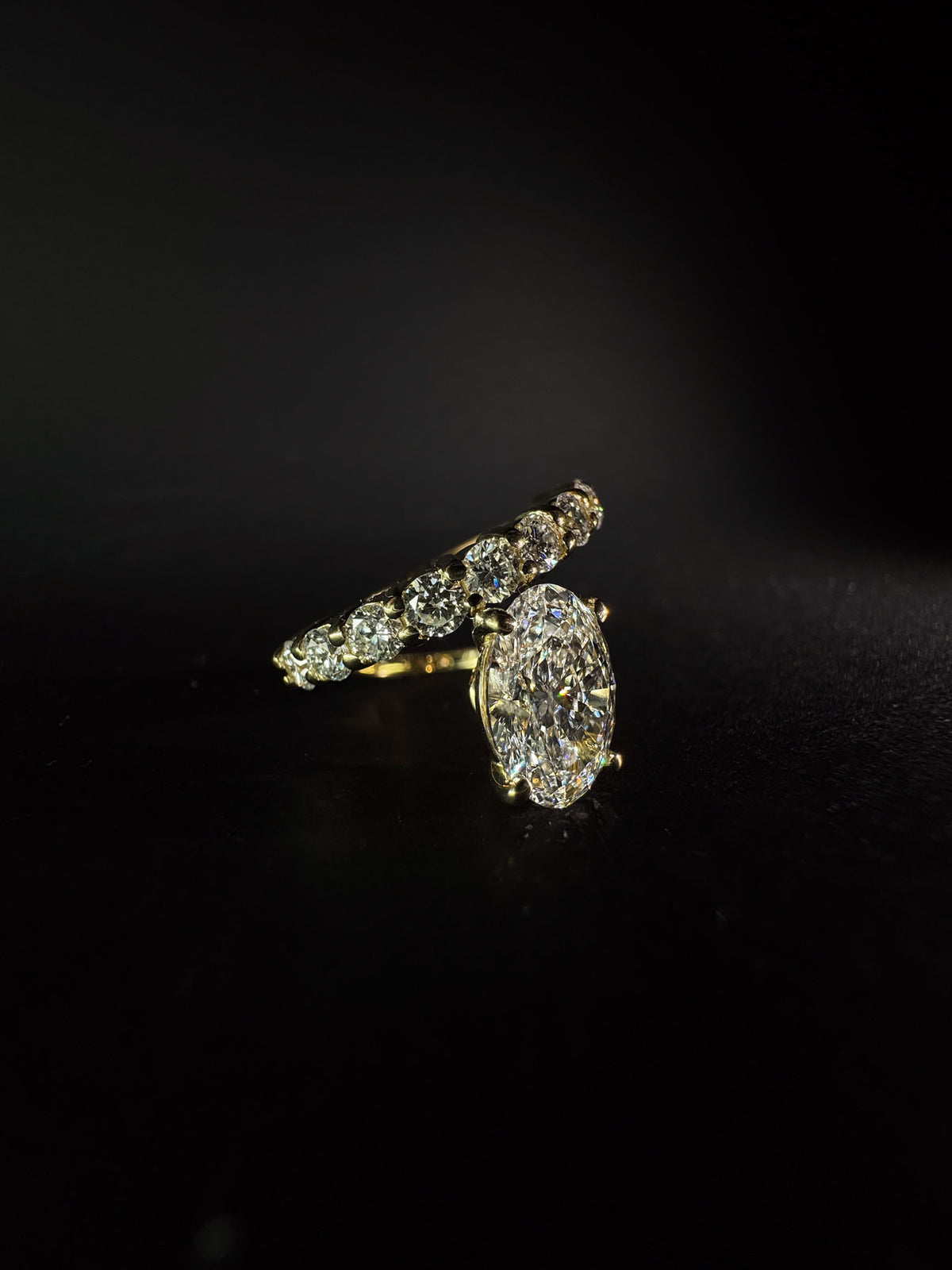 January Twist Ring 3.70ct - Lab-Diamond