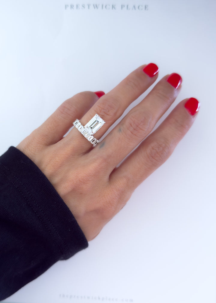 Augustus Solitaire 4.5ct with Diamond Band - Emerald Cut Lab-Diamond
