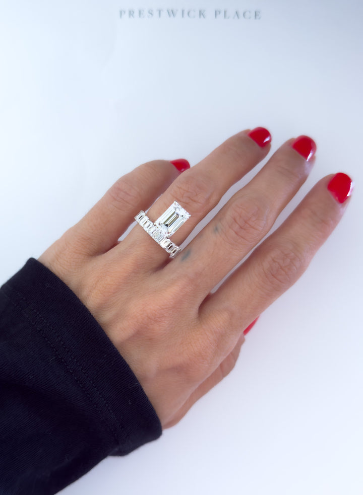 Augustus Solitaire 4.5ct with Diamond Band - Emerald Cut Lab-Diamond