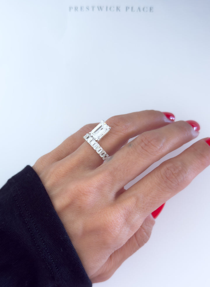 Augustus Solitaire 4.5ct with Diamond Band - Emerald Cut Lab-Diamond