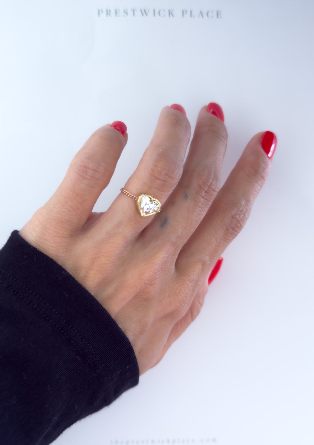 1.0ct Heart Diamond Chain Ring