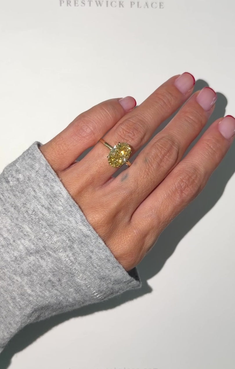Fancy Vivid Yellow Oval 4.0ct Diamond- VS1