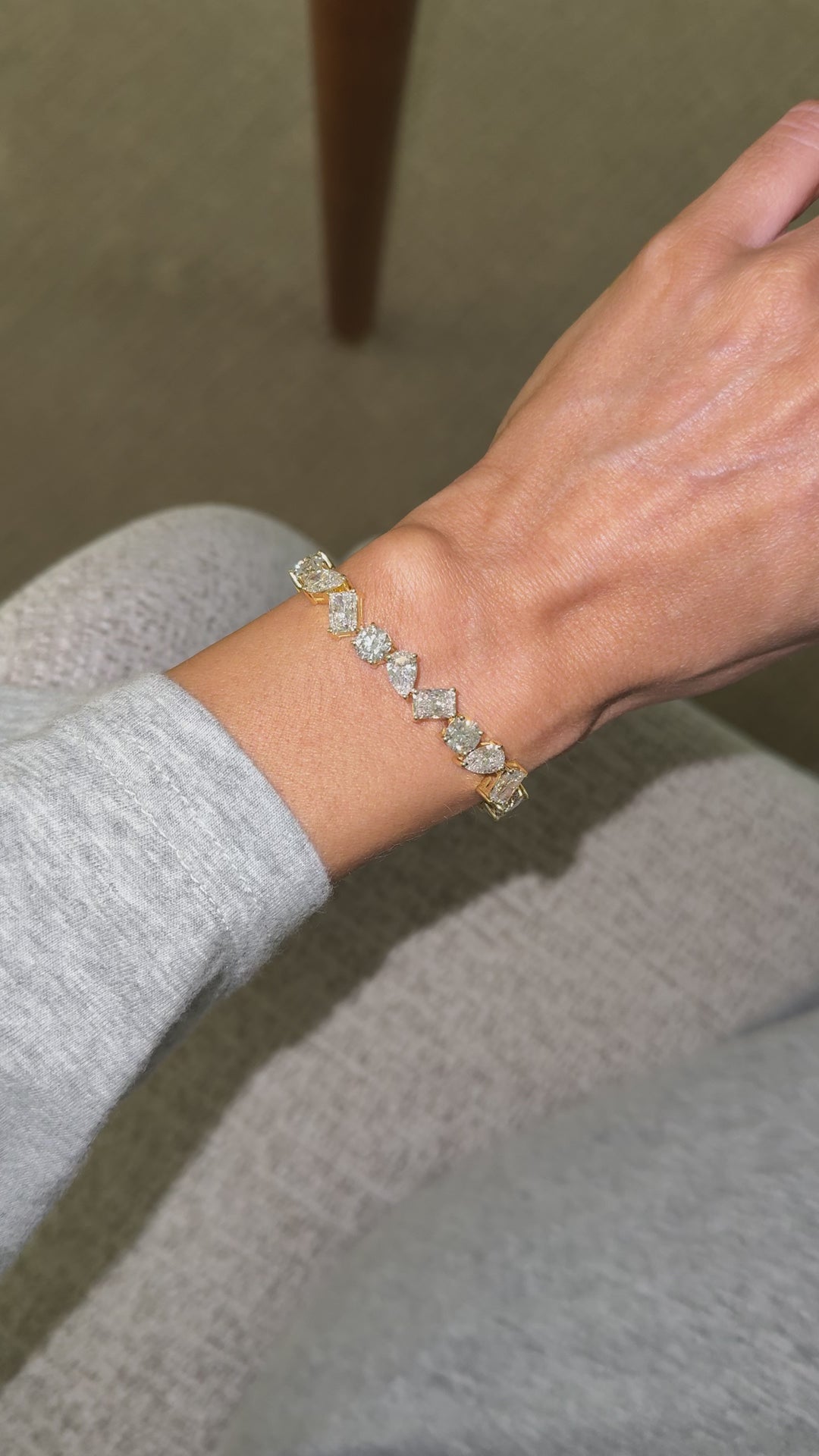 Tour De Tennis Bracelet - Lab Diamond