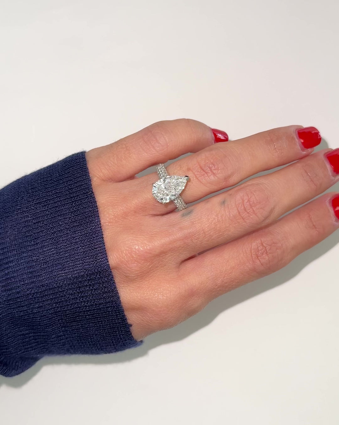 4.0ct Sovereign Pear