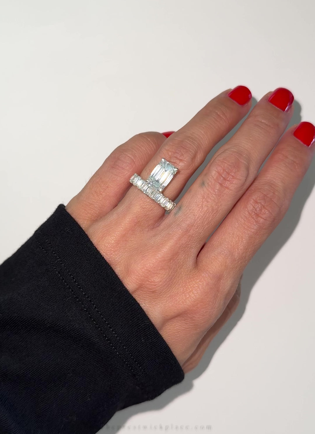 Augustus Solitaire 4.5ct with Diamond Band - Emerald Cut Lab-Diamond