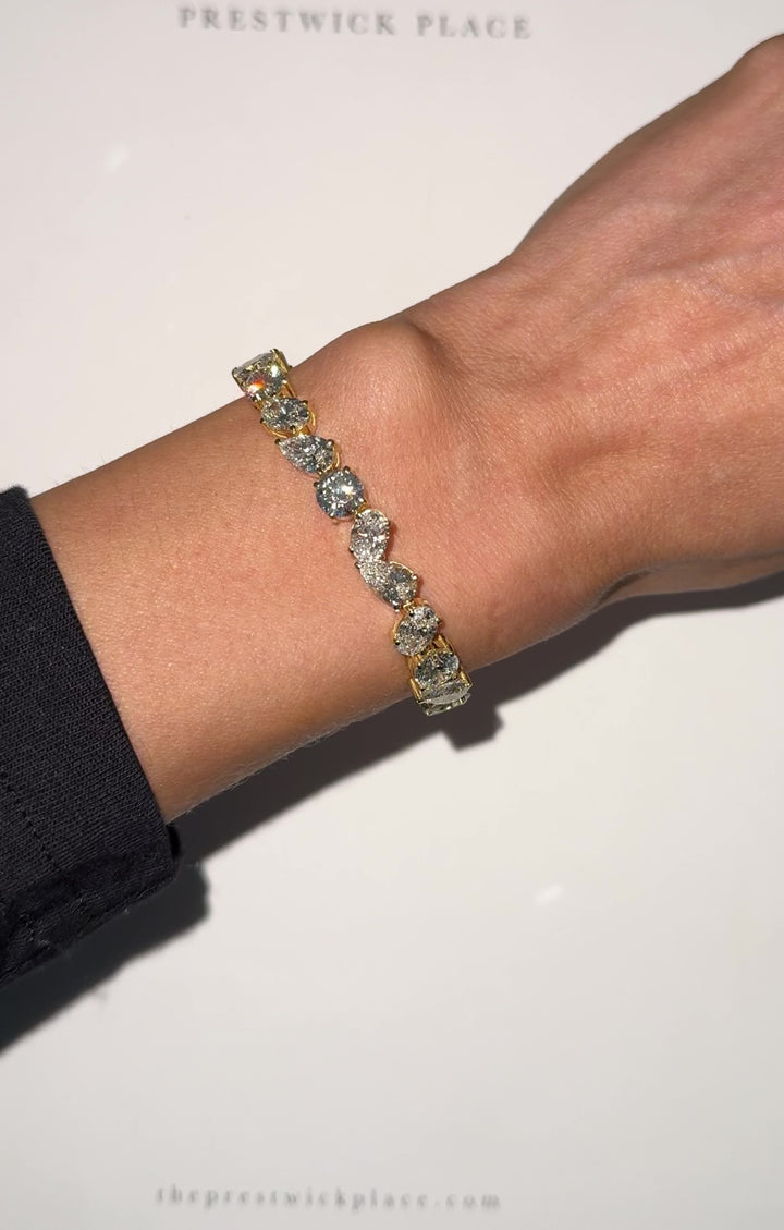 Tour De Tennis Bracelet - Lab Diamond