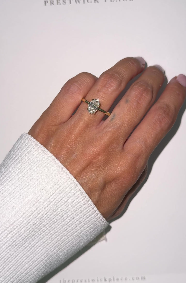 Oval 1.5ct Lab-Grown Diamond- VS1