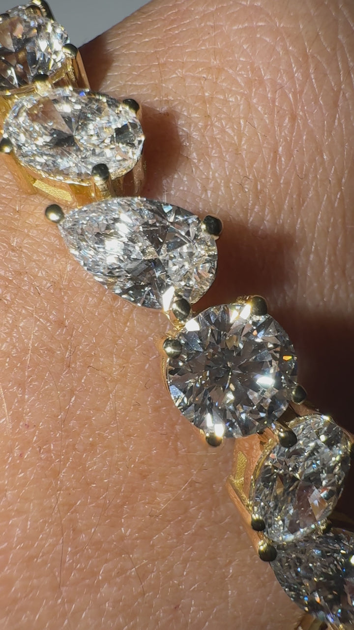 Tour De Tennis Bracelet - Lab Diamond