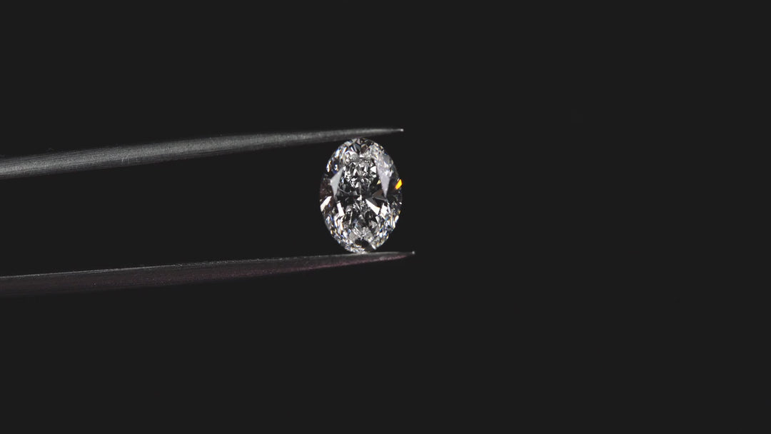 Oval 1.5ct Lab-Grown Diamond- VS1