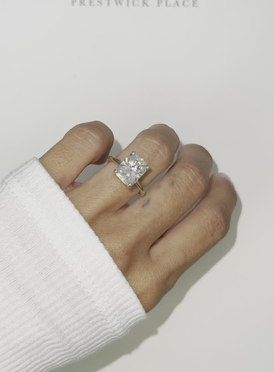 Radiant Cut 2.70ct