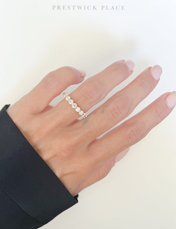 Mini Round Wedding Band 2.0ct - Lab Diamond