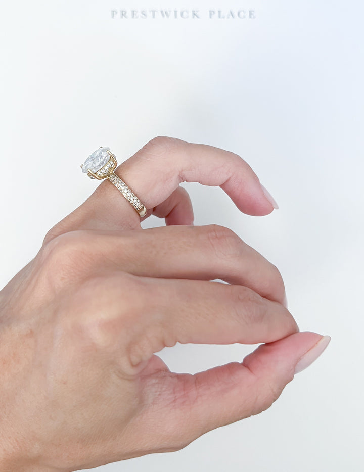 Double Thickness Band Upgrade With Half Pavé