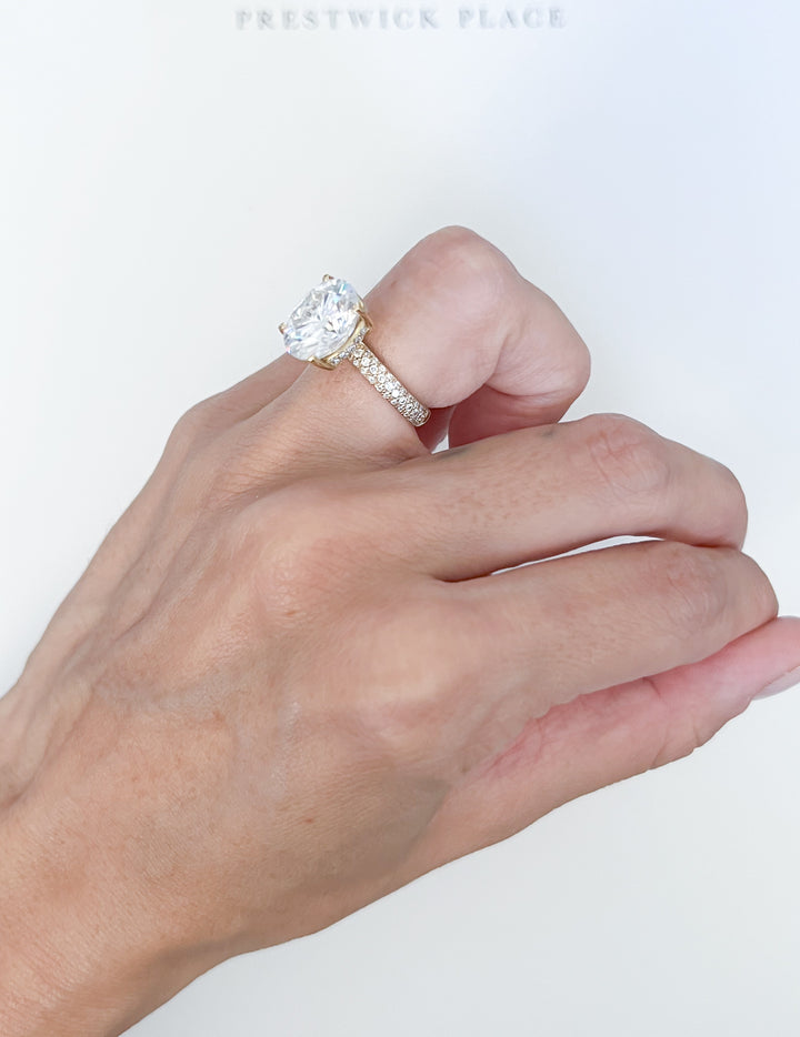Double Thickness Band Upgrade With Half Pavé