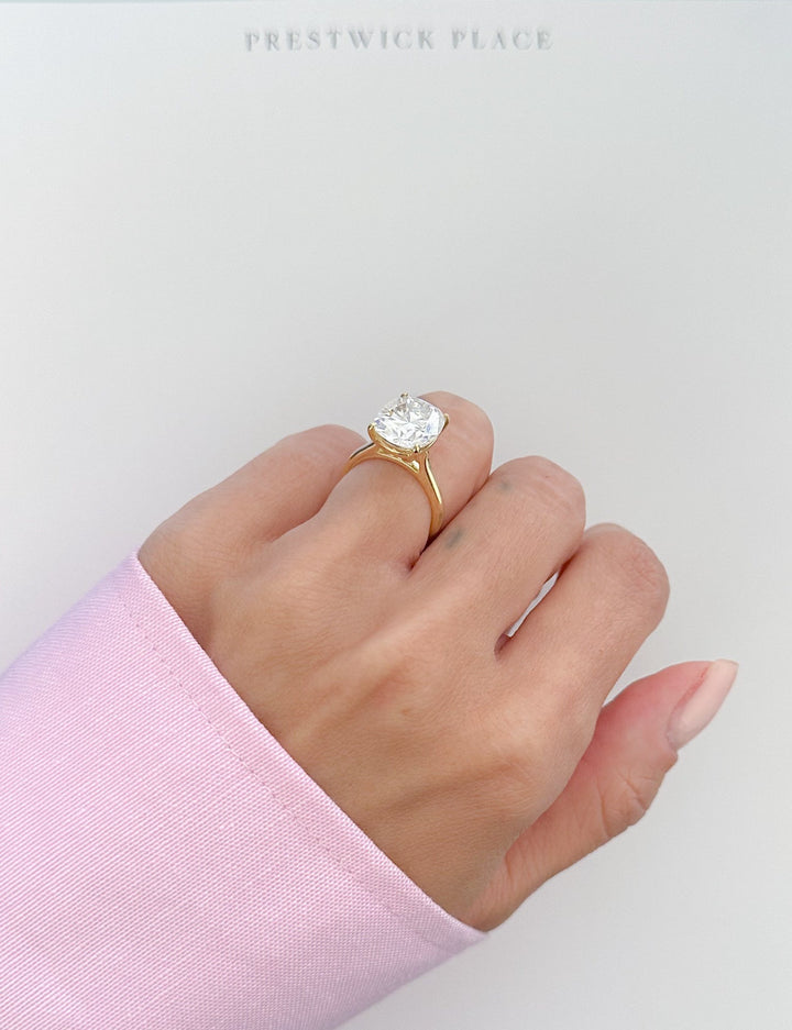 Elongated Cushion 5ct