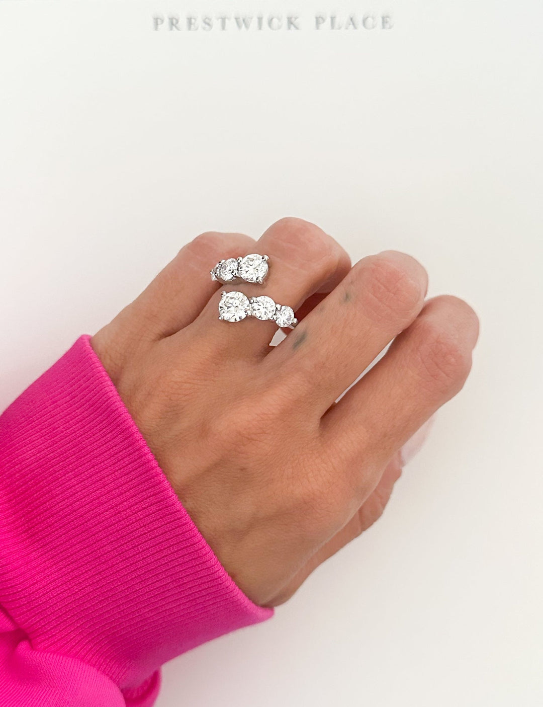 September Six-Stone Wrap 3.70ct