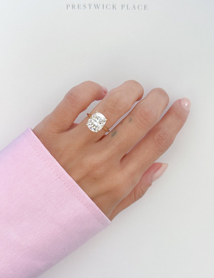 Elongated Cushion 5ct
