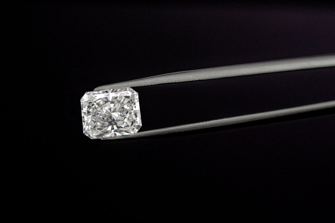 Radiant 2.5ct Lab-Grown Diamond- VS1